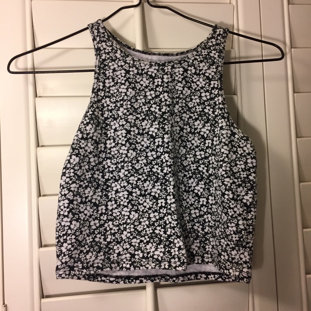 Aeropostale Black and White Floral Tank